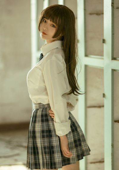 变成黑皮辣妹