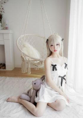 亚洲欧美第一视频